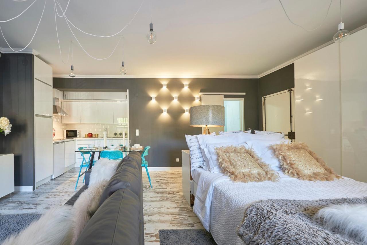 In Bed With Lisbon - Lux4You Taguspark Massama Экстерьер фото